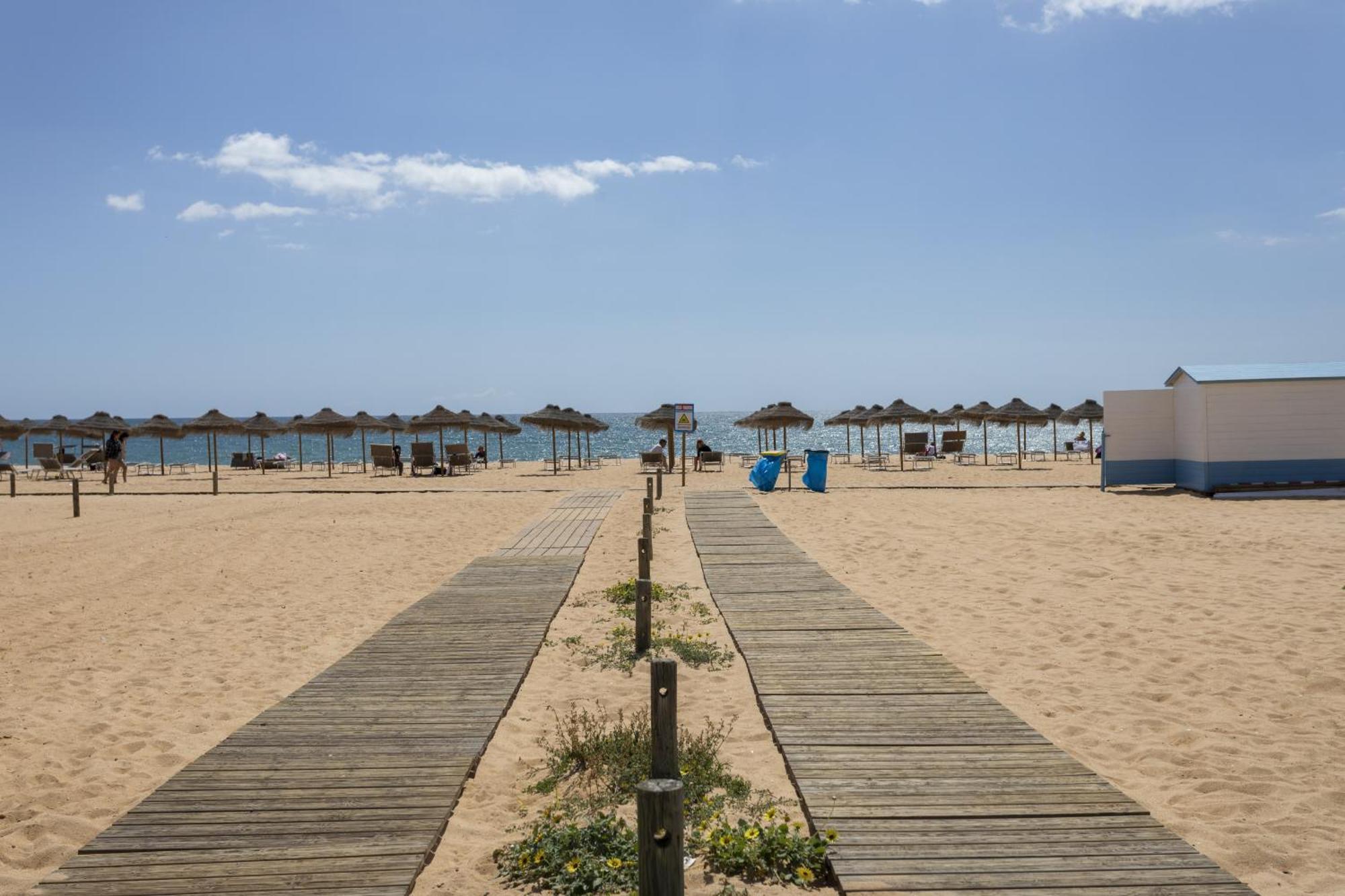 Апартаменти New! Quarteira Sea View Екстер'єр фото
